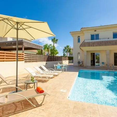 Villa Victoria